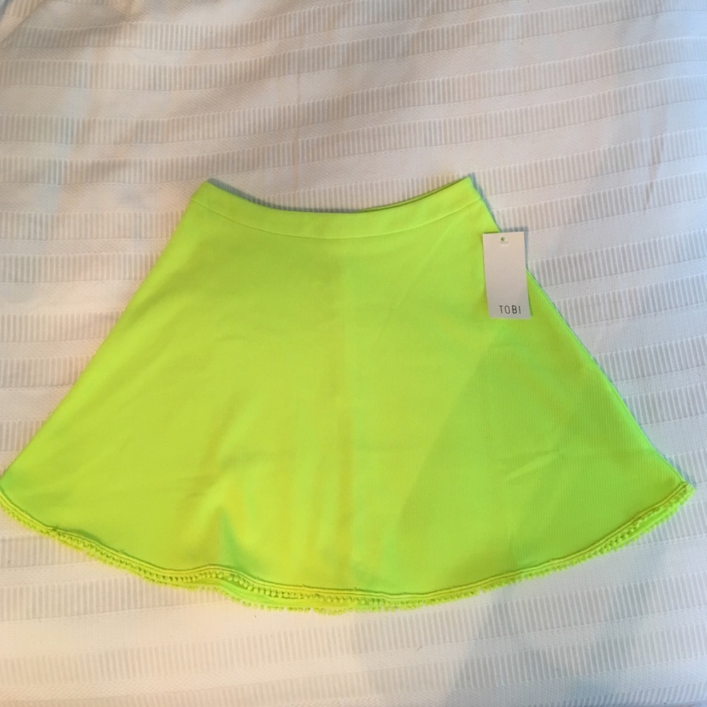 NWT Tobi skater skirt M